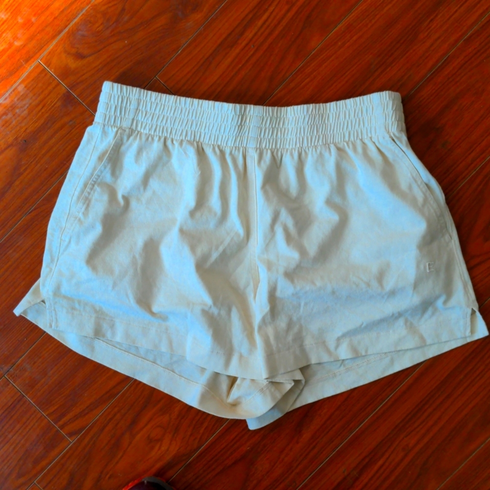 Everlane Cream Shorts